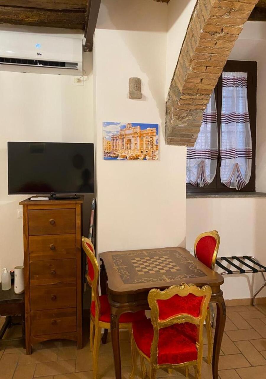 Casa Arco Della Chiesa Nuova - Pantheon & Navona Apartment Roma Ngoại thất bức ảnh